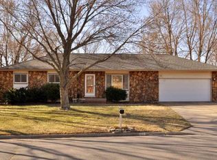411 E Valley View St, Derby, KS 67037