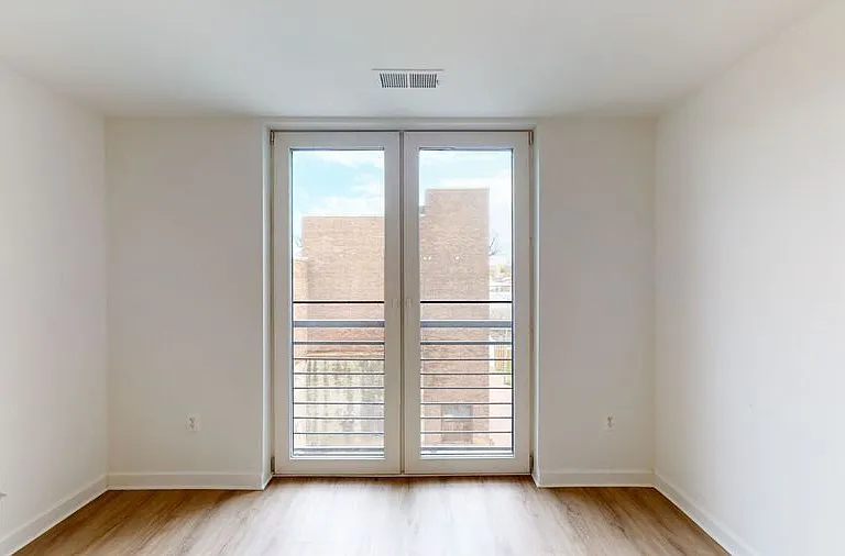1115 H St NE #303 — Photo 13