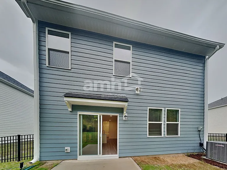 1207 Livengood Way — Photo 20
