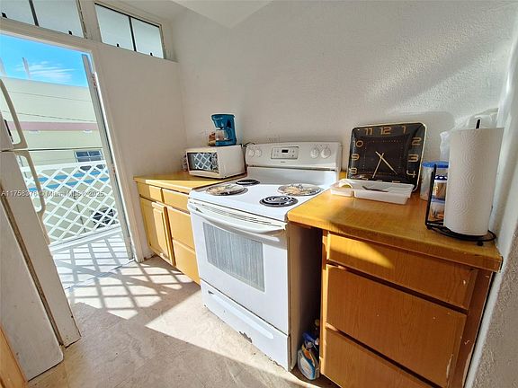 5th image of 1400 Pennsylvania Ave APT 24