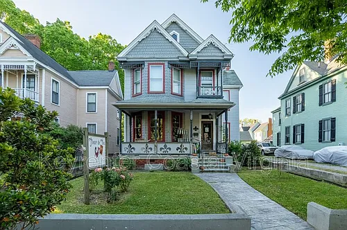 338 Main St #A Photo 1