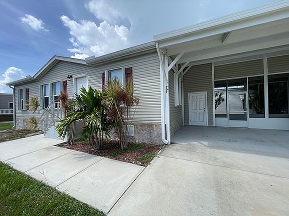 2nd image of 907 Barefoot Blvd