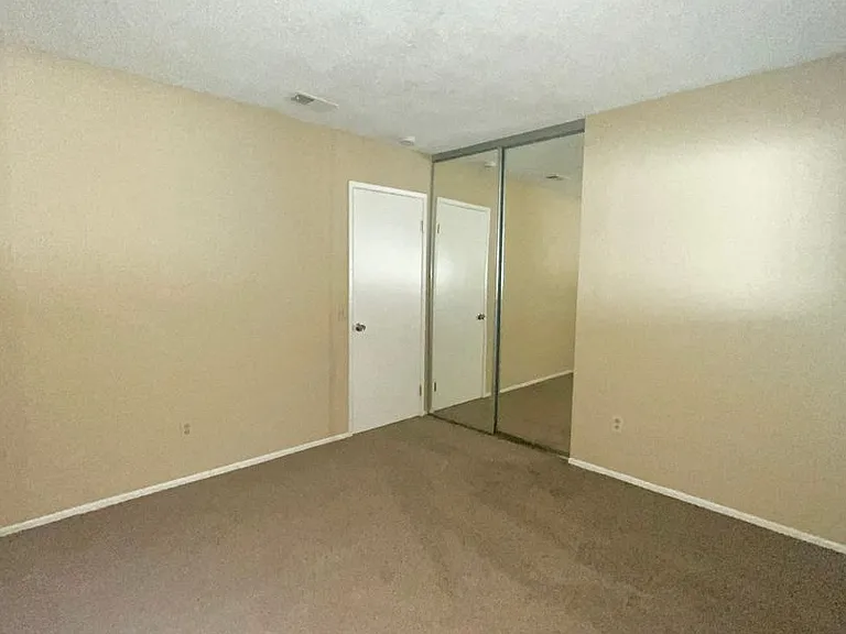 2759 College Blvd — Photo 18