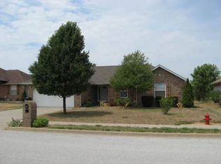 5141 S Fieldstone Rd, Battlefield, MO 65619