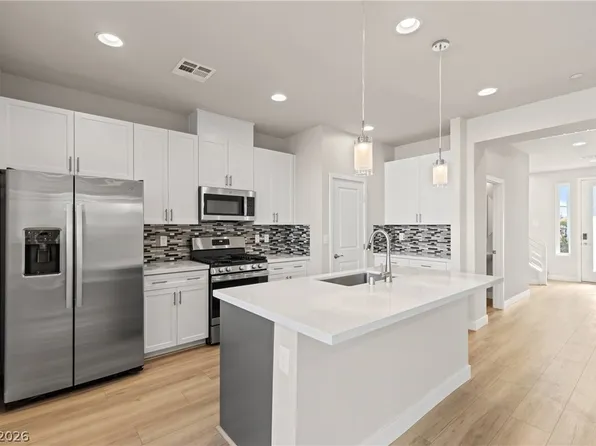 8629 Ensworth St #105, Las Vegas, NV 89123