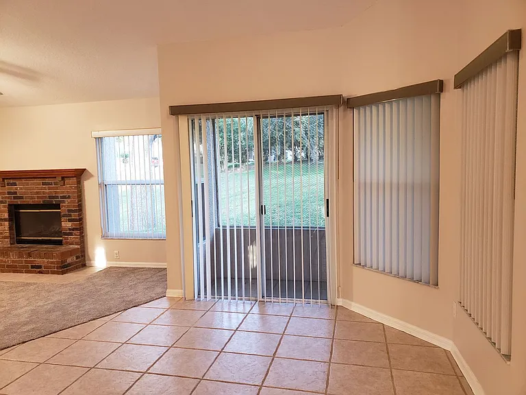 1612 Sweetwater West Cir — Photo 12