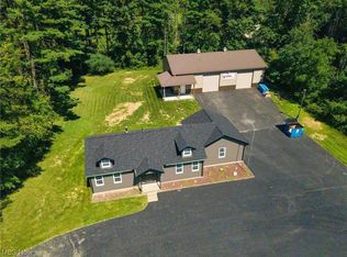 6278 Center Rd, Lowellville, OH 44436