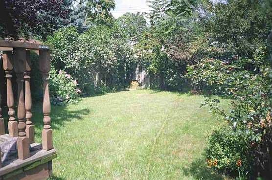 3rd image of 623 E Bernhard Ave