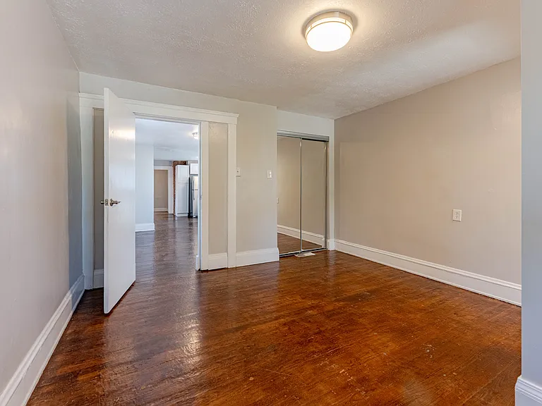 5515 Bridge Ave — Photo 15