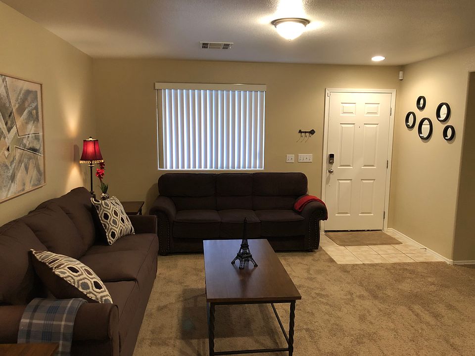 1st image of 10649 Alondra Peak St