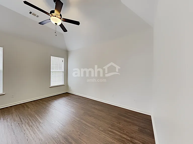 1050 Kentshire Cv — Photo 10