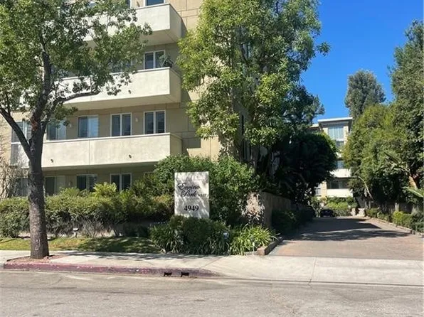 4949 Genesta Ave Unit 406, Encino, CA 91316