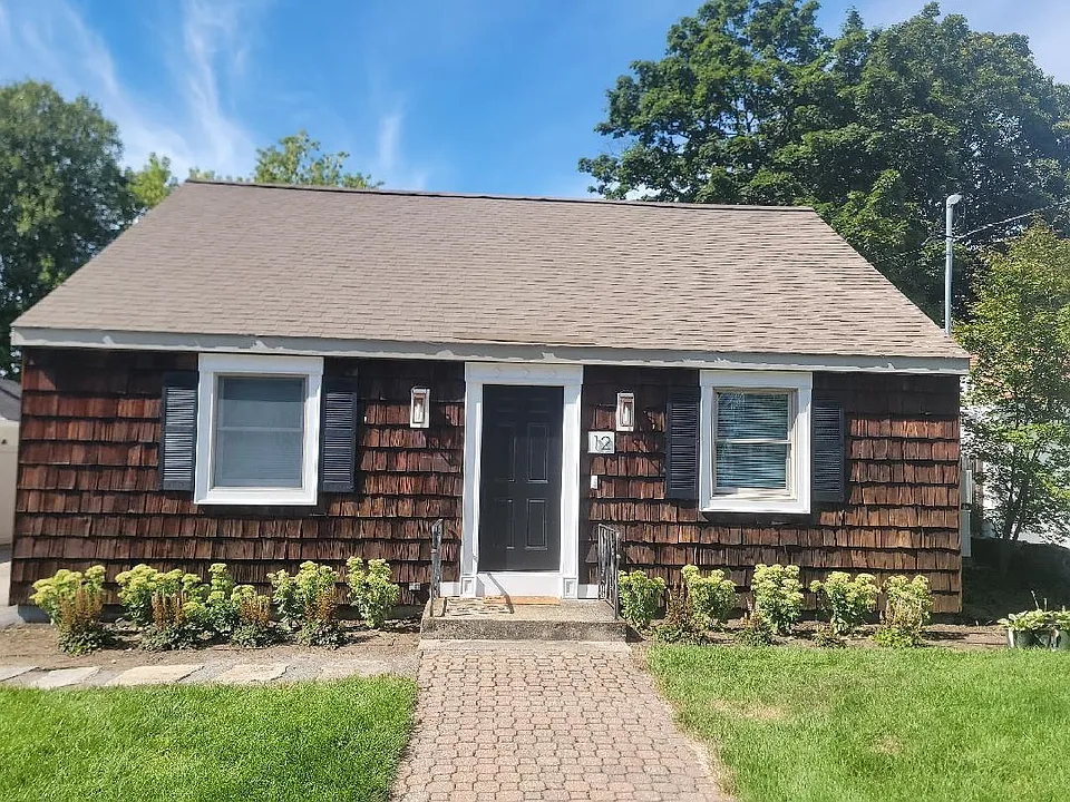 12 Taylor St