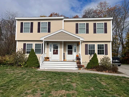 84 Holly St #B Photo 1 84 Holly St #B Photo 1