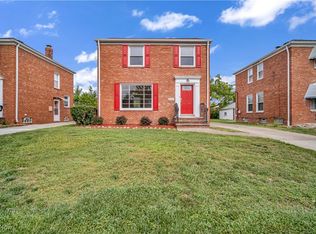 21371 Tracy Ave, Euclid, OH 44123