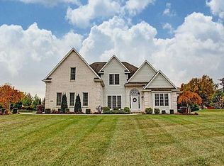 4499 Indian Hill Dr, Lima, OH 45806