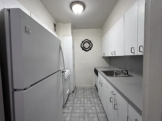 Rented by S&S Ocean Bay Properties | media 23