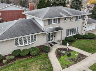 9000 S Richmond Ave, Chicago, IL