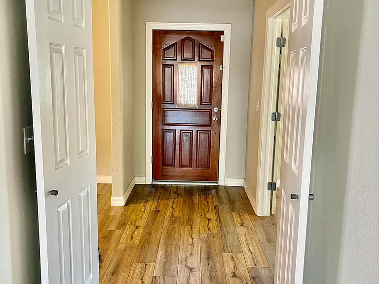 4201 W Soft Wind Dr — Photo 2
