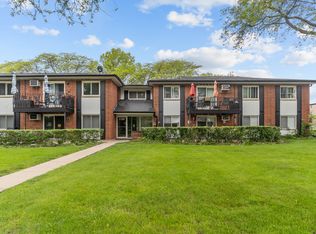 1210 N Dale Ave APT 2I, Arlington Heights, IL 60004