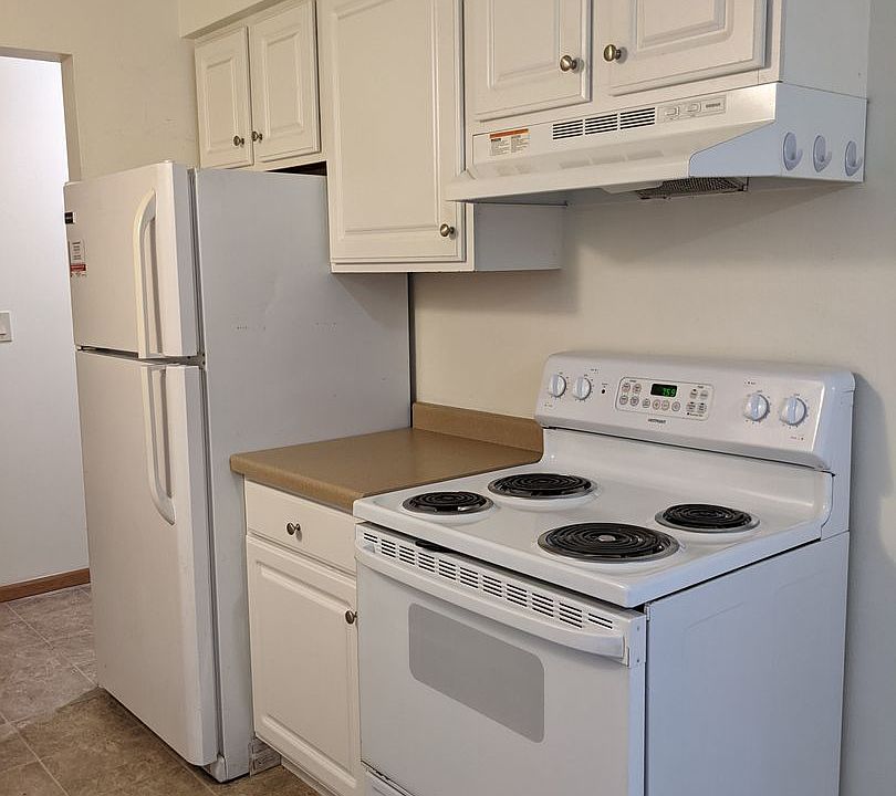 1st image of 1016 Grandview Dr #201