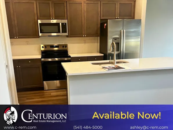 3641 E Amazon Dr, Eugene, OR 97405