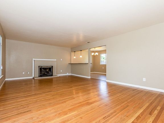 5th image of 7348 Willowwick Way