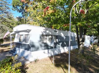 3315 Spring Hill Dr, Muskegon, MI 49444