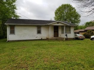 201 Maple St, Paris, TN 38242