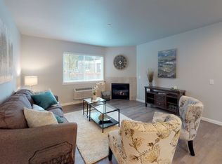 Castlegate, Portland, OR 97230