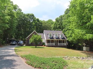 300 Tradewinds Ln, York, SC 29745