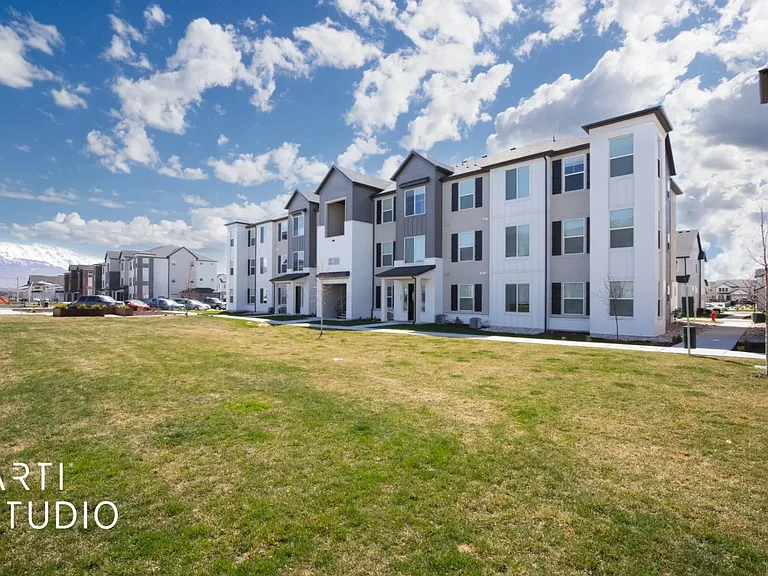 3722 W 1440 N #F302 — Photo 23