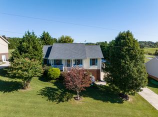 111 Jacob Bright Ln, Jonesborough, TN 37659