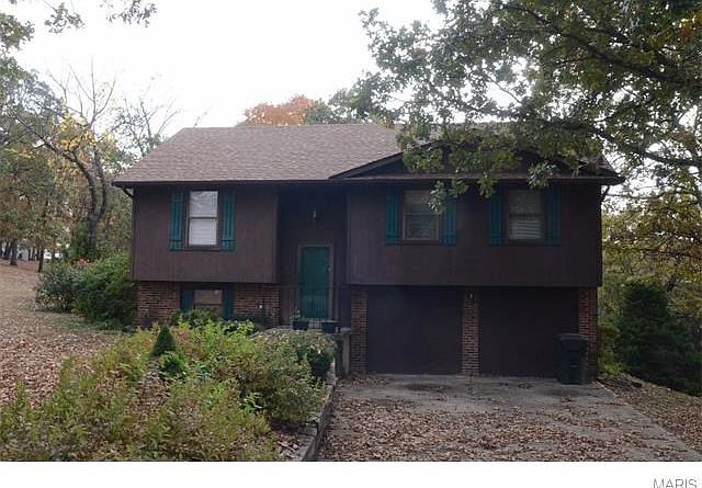Welcome to 301 Pearl Drive!