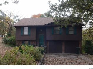 301 Pearl Dr, Hillsboro, MO 63050