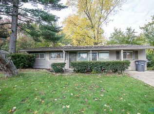3731 Manchester Blvd, Toledo, OH 43606