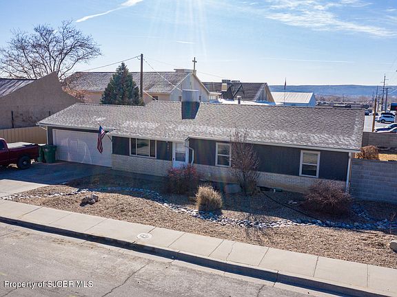 2nd image of 1801 E 22nd St
