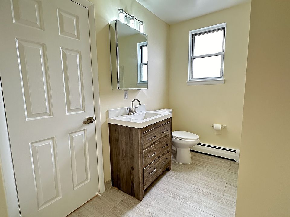 11 Grove St Tenafly NJ Zillow