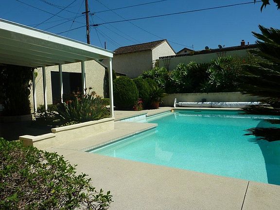 Large Designer Pool with water jets