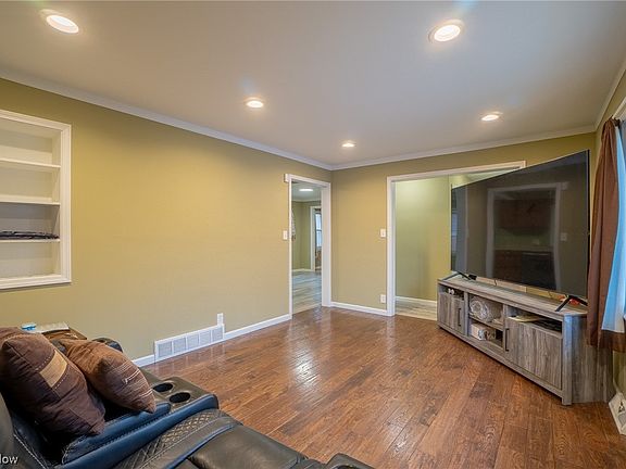 5th image of 4846 Monticello Blvd