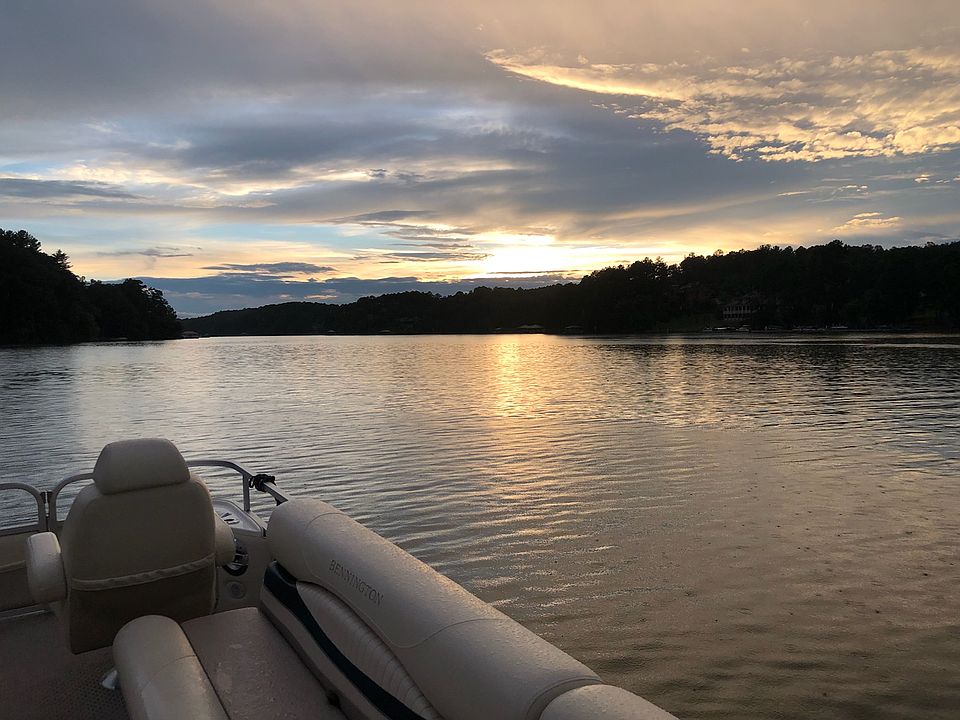 1st image of 5740 Lake Point Dr #24