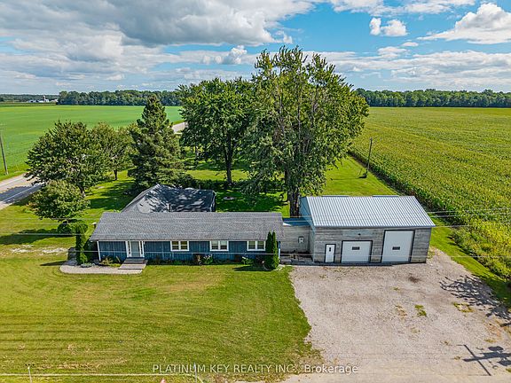 3rd image of 2731 Longwoods Rd