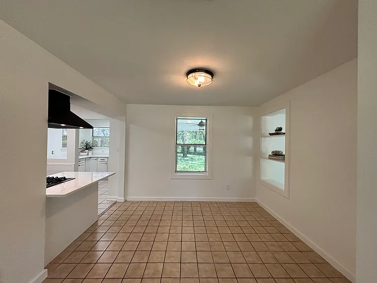 14 Bay Dr NE — Photo 12