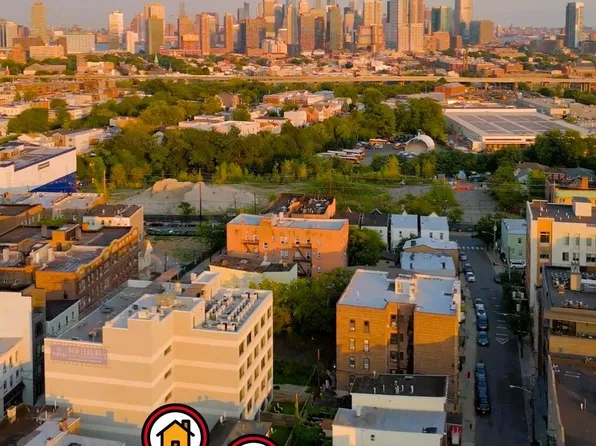 372-74 Summit Avenue image 19 of 46