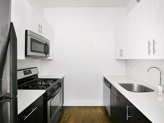 4th image of 59 Hawthorne St APT 3D