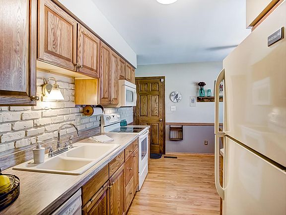 5th image of 1531 Lexdale Dr