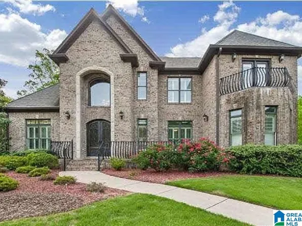 5572 Lake Trace Dr, Hoover, AL 35244