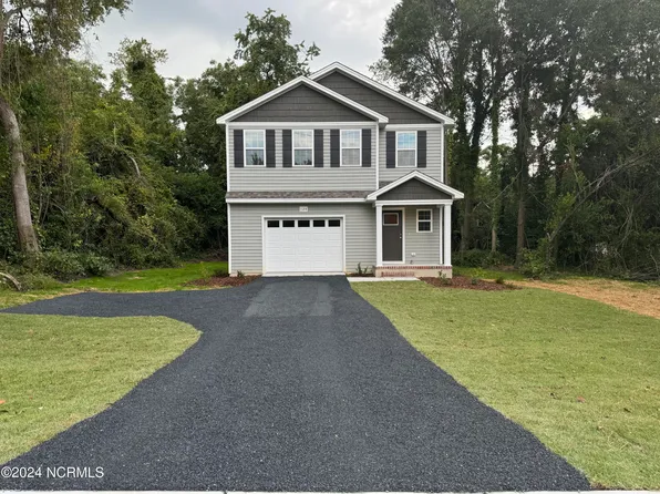 124 S Gaines Street, Southern Pines, NC 28387