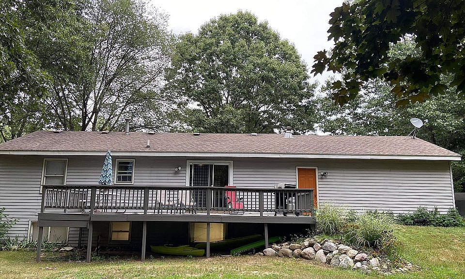 1st image of 2844 Fairway Dr