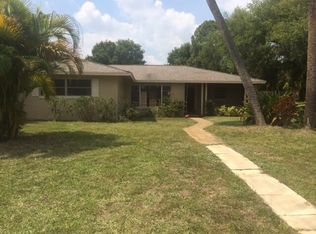 3201 Live Oak Ln, Fort Pierce, FL 34981